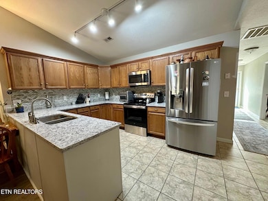 918 Mercer Dr, Maryville, TN 37801 - photo 6