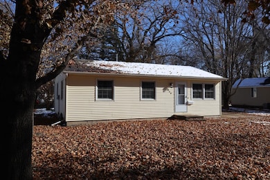 418 S 13th St, Estherville, IA 51334 - photo 4