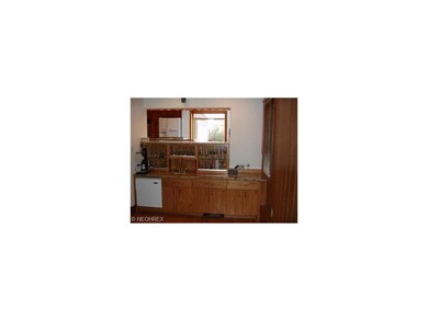 Wet Bar in Den