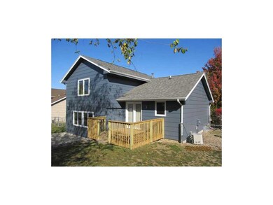 502 Zelda Dr NW, Cedar Rapids, IA 52405 - photo 3