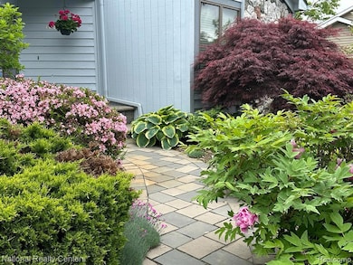 A closer look at the front walk way