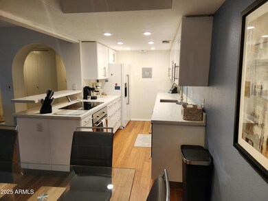 7557 N Dreamy Draw Dr unit 184, Phoenix, AZ 85020 - photo 6