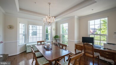 22832 Glacier Lily Dr, Clarksburg, MD 20871 - photo 5