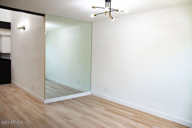 2946 N 14th St unit 12, Phoenix, AZ 85014 - photo 7