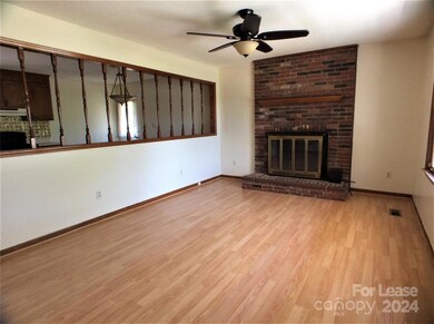 4607 Merrywood Ln, Gastonia, NC 28052 - photo 3