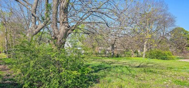 335 S 6th St, Eufaula, OK 74432 - photo 3