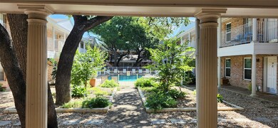 1240 Barton Hills Dr unit 102, Austin, TX 78704 - photo 2