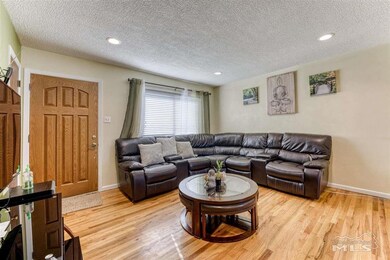 70 Sheridan Way, Sparks, NV 89431 - photo 3