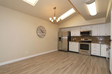 Kitchen b