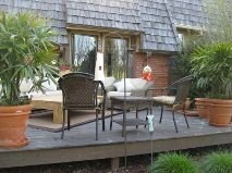 great deck for entertaining