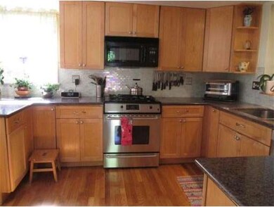 607 Blue Hills Pkwy, Milton, MA 02186 - photo 5