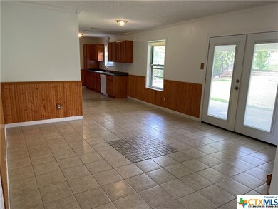 1605 Velma Ave, Copperas Cove, TX 76522 - photo 5