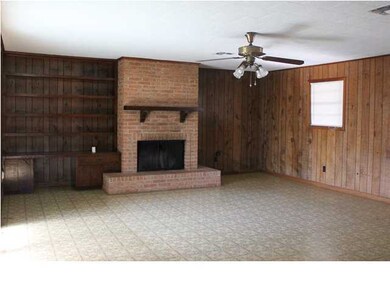 936 Roberta St, New Iberia, LA 70560 - photo 3