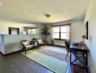 192 Hadley Rd, Sunderland, MA 01375 - photo 6