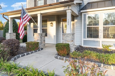 109 Cheval Ct, Holly Springs, NC 27540 - photo 6