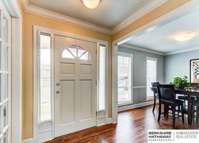 16927 Holmes Cir, Omaha, NE 68135 - photo 3