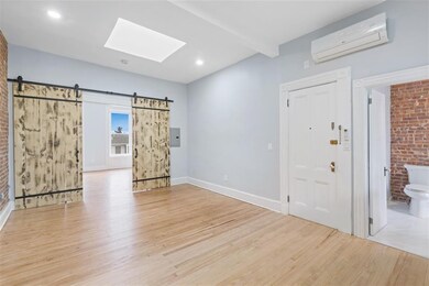215 Shippen St unit 3, Weehawken, NJ 07086 - photo 4