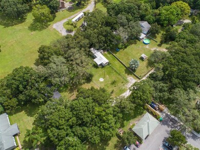 9232 Lee Ellis Ct, Tampa, FL 33610 - photo 6