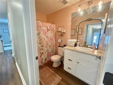 726 Lookover Dr unit 726, Anderson, SC 29621 - photo 6