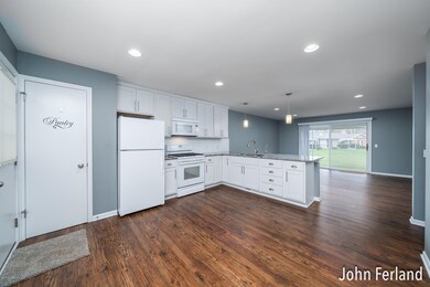 5109 Southglow ct Se, Kentwood, MI 49508