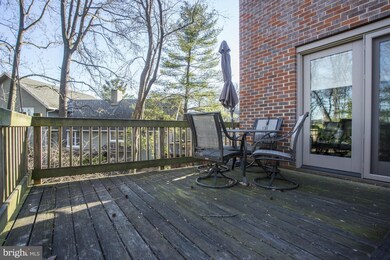 7103 Steed Ct, Hyattsville, MD 20782 - photo 5