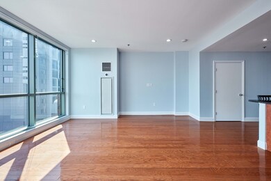 The Strada 234 unit 819, Boston, MA 02114 - photo 4
