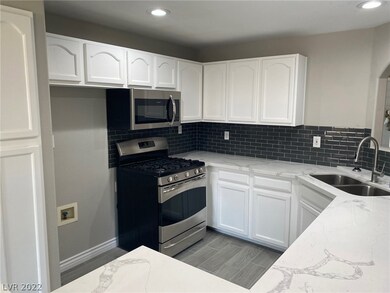 8720 Red Brook Dr unit 103, Las Vegas, NV 89128 - photo 3