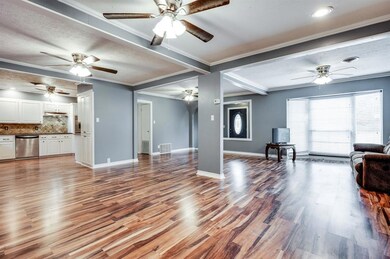 2004 Franklin St, Bonham, TX 75418 - photo 5