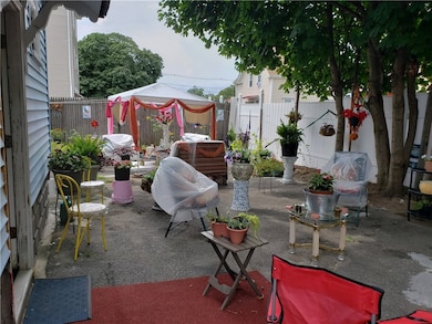 105 Colfax St, Providence, RI 02905 - photo 5