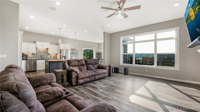 Captivating views of the Niangua River Valley