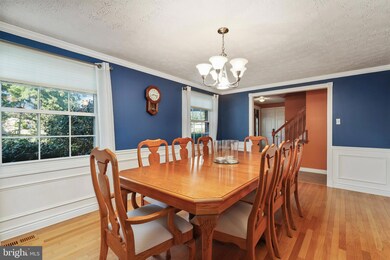 9410 Erin Ave, Walkersville, MD 21793 - photo 3