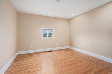 1709 W Sample St, South Bend, IN 46619 - photo 5
