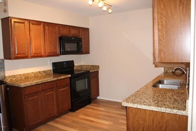 11154 W Emerald Dr, Sun City, AZ 85351 - photo 3