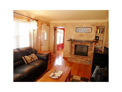 Living Room-L1.