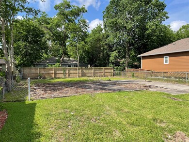 3806 Dreyfus St, Houston, TX 77021 - photo 4