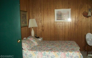 9177 S Truman Ave, Baldwin, MI 49304 - photo 5