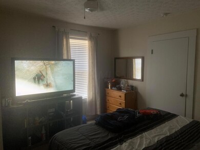 154 W Hunter St, Logan, OH 43138 - photo 7