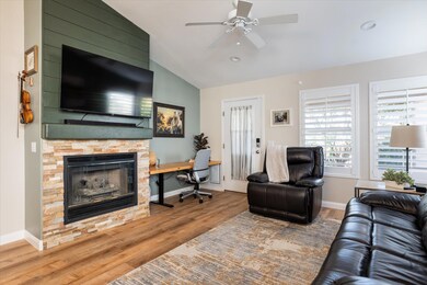 07-1547 Poppy Hills Cir S - www.lystpros