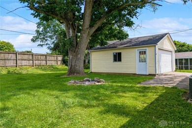 952 Boylan Dr, Xenia, OH 45385 - photo 4