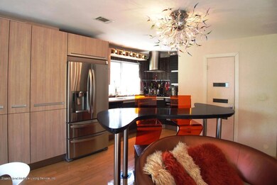 66 Admiralty Loop, Staten Island, NY 10309 - photo 2