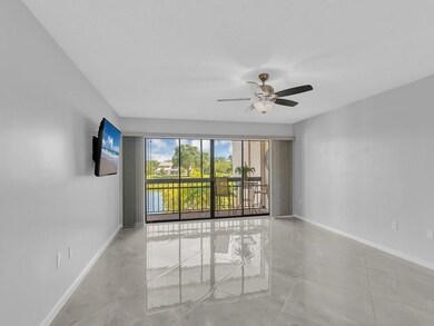 3200 Twin Lakes Terrace unit 202, Fort Pierce, FL 34951 - photo 6