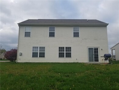 440 Southern Pines Dr, Whiteland, IN 46184 - photo 3