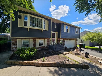 197 Capwell Ave, Woonsocket, RI 02895 - photo 2