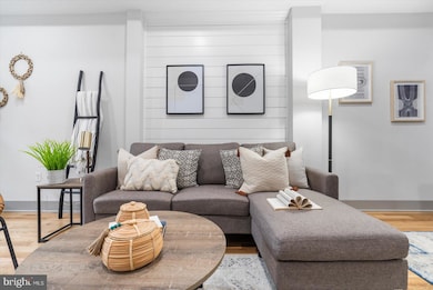 54 W West St, Baltimore, MD 21230 - photo 4