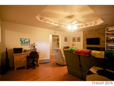 306 W Blancas Dr, Copperas Cove, TX 76522 - photo 5