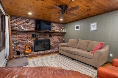 12 Jencks Rd, Cumberland, RI 02864 - photo 6