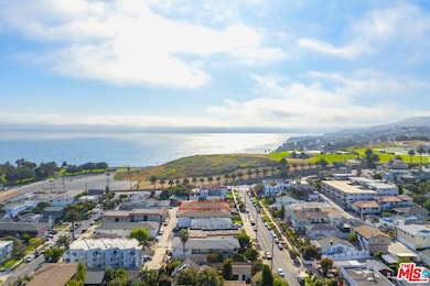 721 W 39th St, Los Angeles, CA 90731 - photo 7