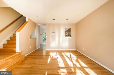 9810 Sherwood Farm Rd, Owings Mills, MD 21117 - photo 5