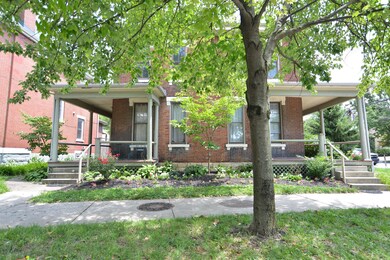 Neil 936.5 front porch