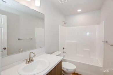 18362 N Strawflower Ave, Nampa, ID 83687 - photo 4